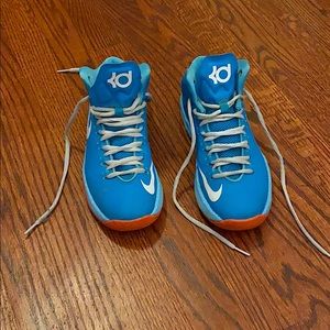 KD Sneakers